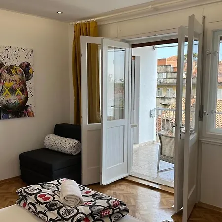 Iris Oasis سبليت