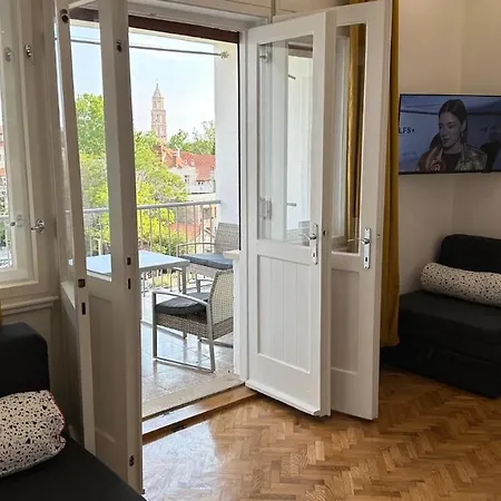 Iris Oasis * 스플리트