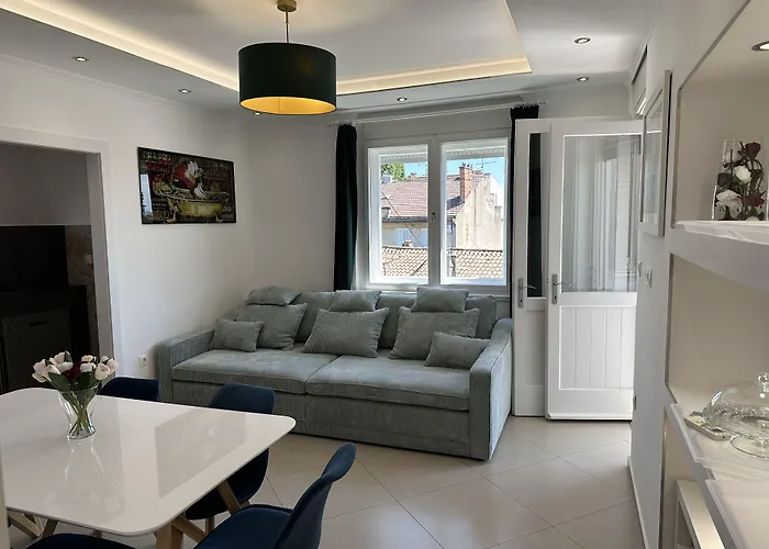 Iris Oasis سبليت